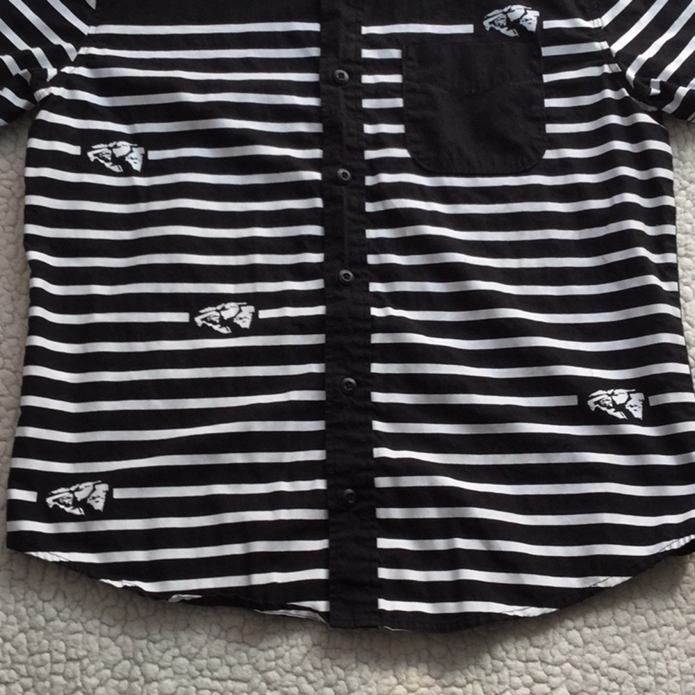 Star Wars adult size Small shirt - Picture 3 of 3